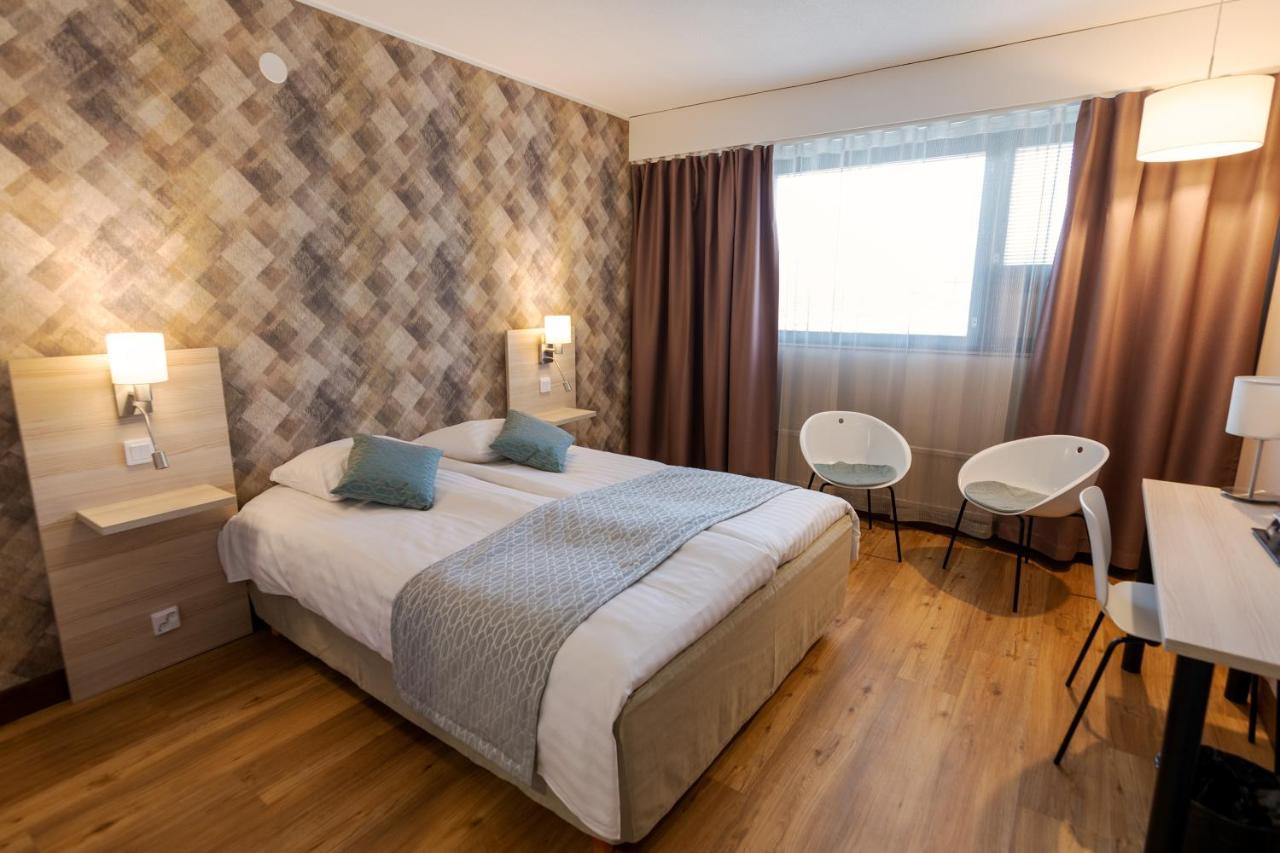 Hotel Kivitasku Каарина Экстерьер фото